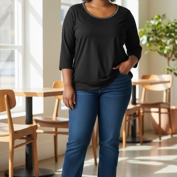 Cynthia Rowley Women size 1X  Black Jeweled Top/ tunic - Picture 2 of 10